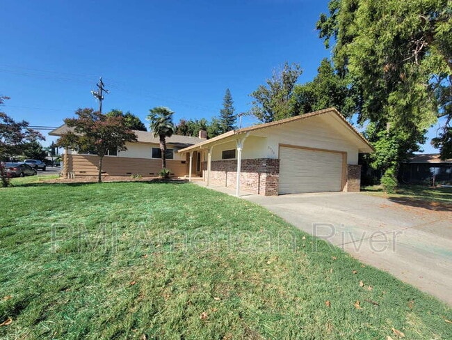 property at 9060 Talisman Dr