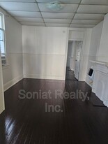 3030 Palmyra St in New Orleans, LA - Building Photo - Building Photo