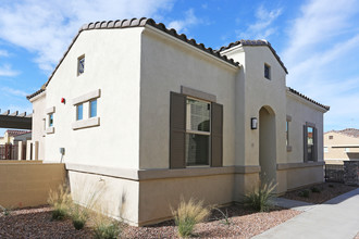 Villas at Chandler Heights in Chandler, AZ - Foto de edificio - Building Photo