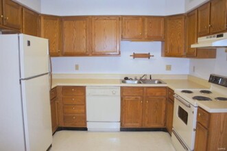 405 University Ave in Belleville, IL - Building Photo - Building Photo