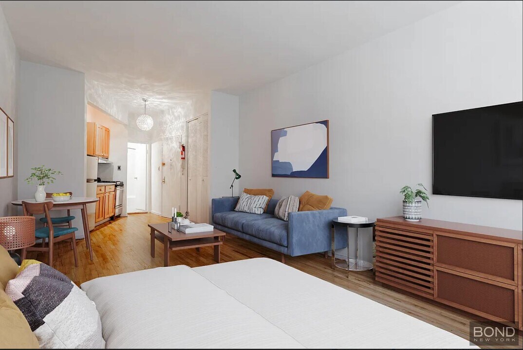 205 E 89th St in New York, NY - Building Photo