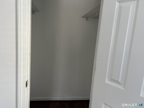 27 Rollingwood Dr in Brookfield, CT - Building Photo - Building Photo