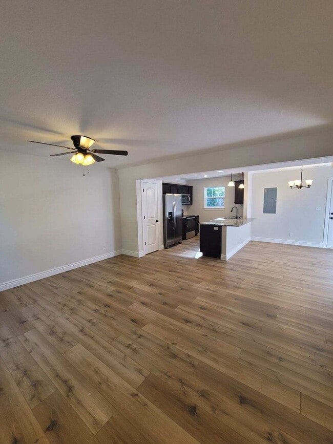 2585 Casa Cir in Columbia, MO - Building Photo - Building Photo