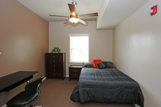 Smith Apartments @ 53 East Chalmers in Champaign, IL - Building Photo - Interior Photo