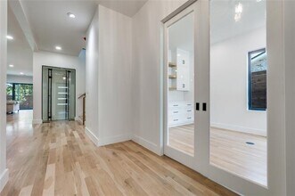 8419 Craighill Ave in Dallas, TX - Building Photo - Building Photo