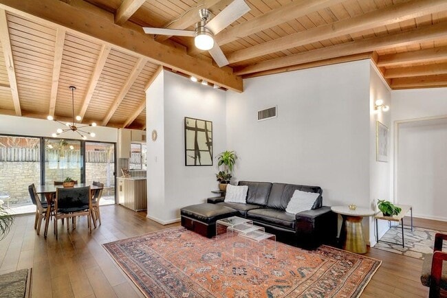 1813 Dexter St in Austin, TX - Building Photo - Building Photo