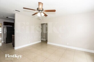 1061 SW 31st St in Fort Lauderdale, FL - Building Photo - Building Photo