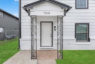 7618 Grahamcrest Dr in Houston, TX - Building Photo - Building Photo