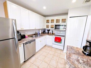 21362 Juego Cir in Boca Raton, FL - Building Photo - Building Photo