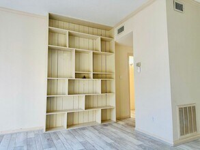 2475 Underwood St in Houston, TX - Building Photo - Building Photo