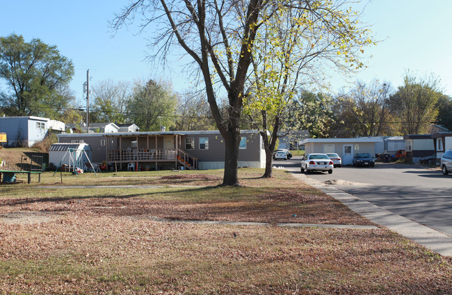 800 Canton St in Prescott, WI - Building Photo - Building Photo