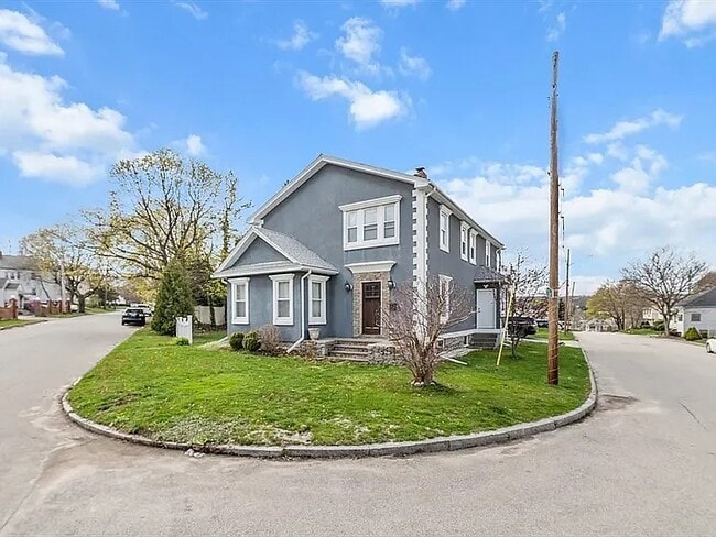 property at 15 Ancona Rd