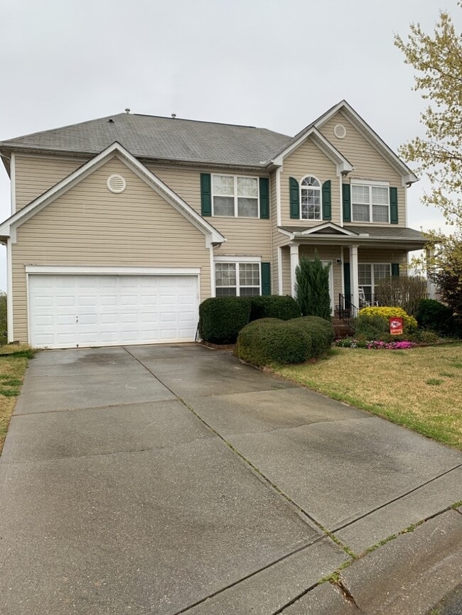 5 Hawkhurst court in Simpsonville, SC - Building Photo - Building Photo