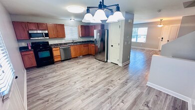 19404 X St in Omaha, NE - Building Photo - Building Photo