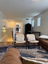 1460 Ocean Dr, Unit 208 in Miami Beach, FL - Building Photo - Building Photo