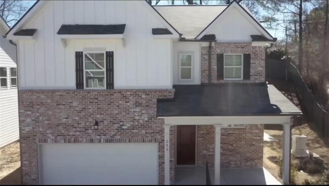 property at 585 River Gdns Dr