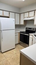 2607 NW 33rd St in Oakland Park, FL - Building Photo - Building Photo
