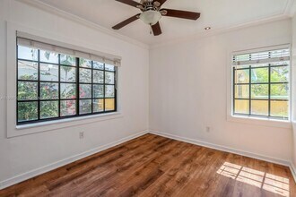 1222 Salzedo St in Coral Gables, FL - Building Photo - Building Photo