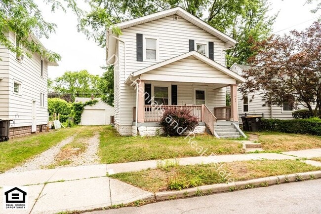 1609 Tecumseh St in Fort Wayne, IN - Building Photo - Building Photo