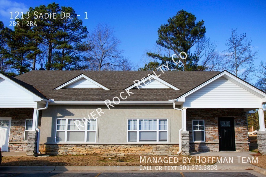 1213 Sadie Dr in Bryant, AR - Foto de edificio