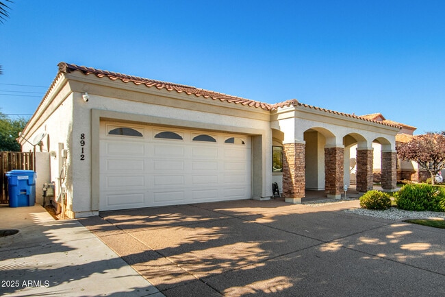 property at 8912 N 15th Ln