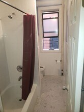1921 Andrews Ave S, Unit 7 in Bronx, NY - Foto de edificio - Building Photo