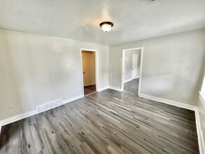 478 Dixie Rd in Memphis, TN - Building Photo - Building Photo