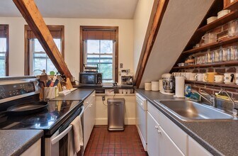 63 Rutland St, Unit 4 in Boston, MA - Foto de edificio - Building Photo