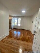 7 Greenville St, Unit 3 in Boston, MA - Building Photo - Building Photo
