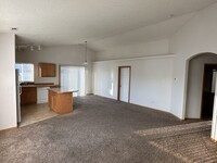 7808 White Bluff Ct in Pasco, WA - Building Photo - Building Photo