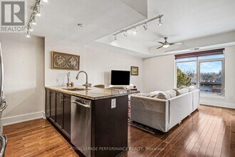 131 Holland Ave in Ottawa, ON - Building Photo - Building Photo