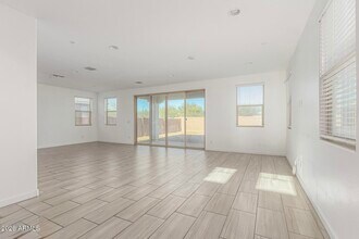 9208 W Sells Dr in Phoenix, AZ - Building Photo - Building Photo