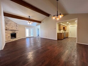 5318 Crossridge Dr in Corpus Christi, TX - Building Photo - Building Photo
