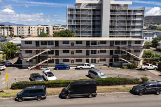 1202A Pua Ln in Honolulu, HI - Building Photo - Building Photo