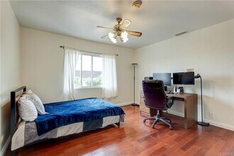 32 Blazing Star in Irvine, CA - Building Photo - Building Photo