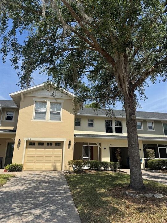 9647 Tivoli Villa Dr in Orlando, FL - Building Photo