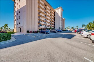 4260 SE 20th Pl in Cape Coral, FL - Building Photo - Building Photo