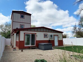 154 E Idaho St in Eagle, ID - Building Photo - Building Photo