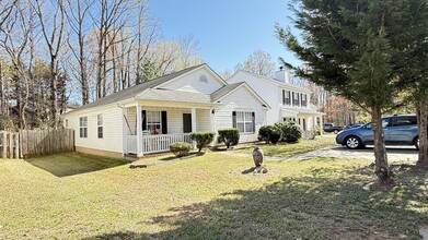 12128 Stewarts Crossing Dr in Charlotte, NC - Building Photo - Building Photo
