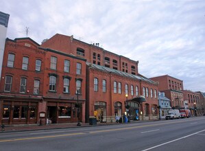 Georgetown Park Condominiums in Washington, DC - Foto de edificio - Building Photo