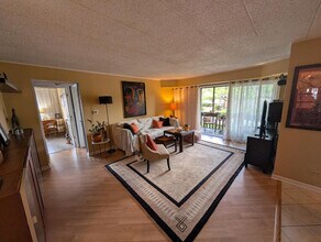 5965 Lakeside Pl in Tinley Park, IL - Building Photo - Building Photo