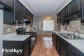 6614 Red Birch Dr in Memphis, TN - Building Photo - Building Photo