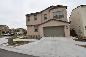 1114 Camino Levante in Chula Vista, CA - Building Photo - Building Photo