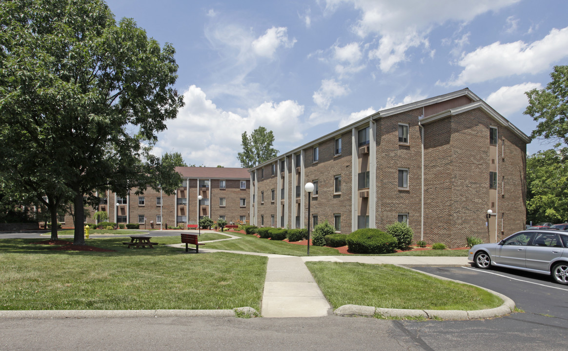 Delhi Estates in Cincinnati, OH - Building Photo