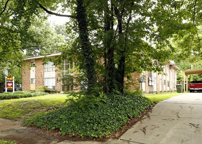 103 N Willett St in Memphis, TN - Building Photo - Building Photo