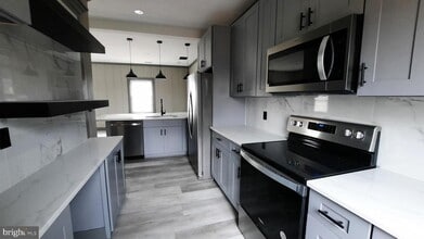 7459 John Marshall Hwy in Marshall, VA - Building Photo - Building Photo
