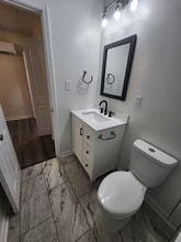 503 Canal St, Unit A in Durham, NC - Foto de edificio - Building Photo