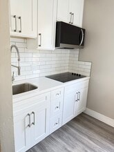 1248 W 24th St, Unit Unit 1 in Los Angeles, CA - Building Photo - Building Photo