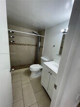 4721 NW 7th St in Miami, FL - Building Photo - Building Photo