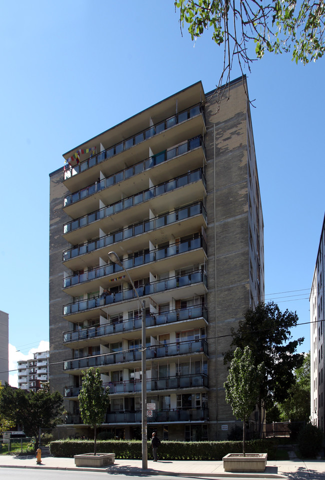 Ashgrove Apartments in Toronto, ON - Building Photo - Building Photo